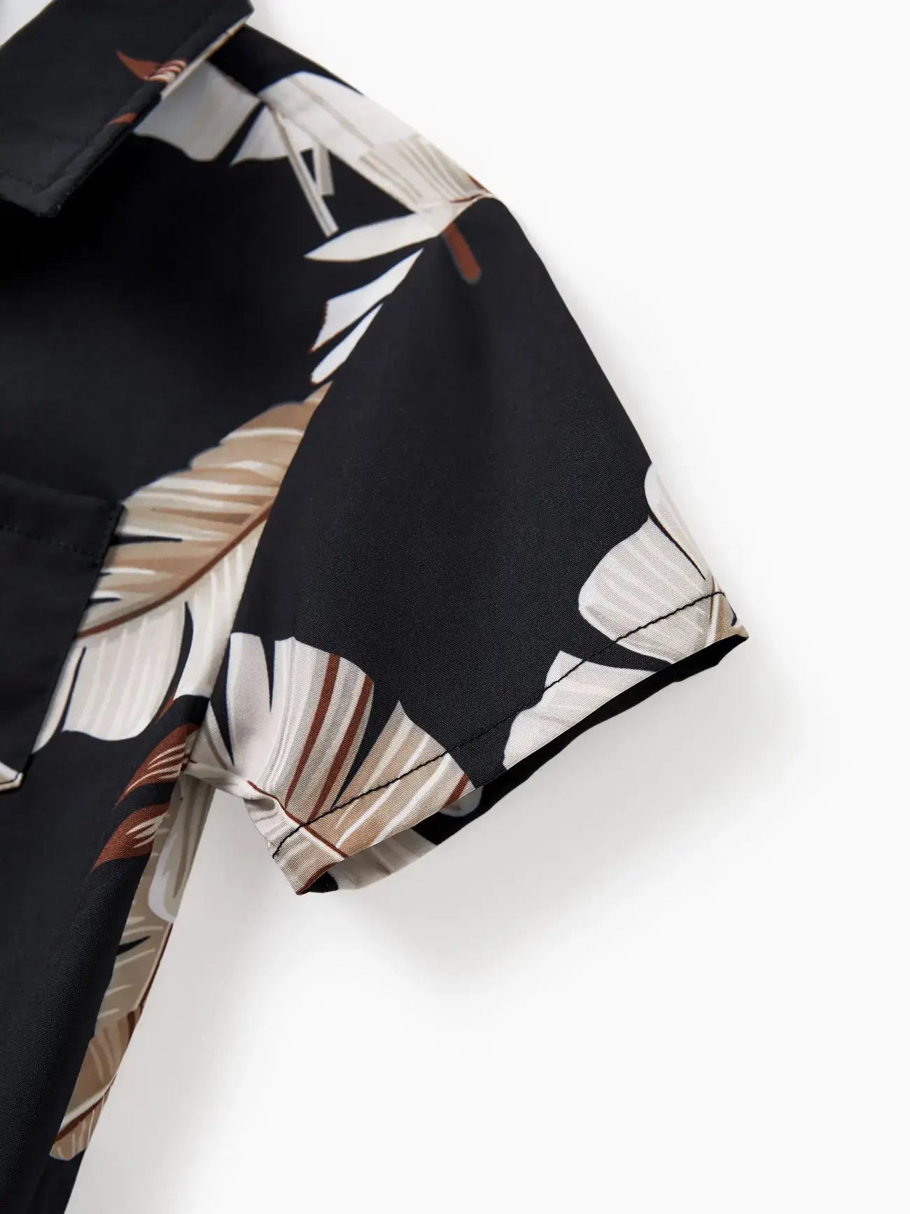 Banana Leaf Shirt: Black 2 Years