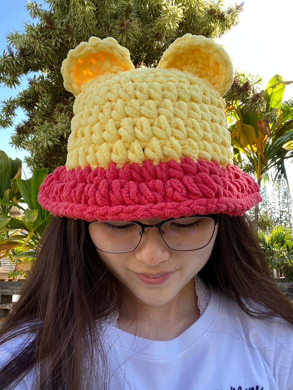 Crochet Bucket Hat, Pooh Bear