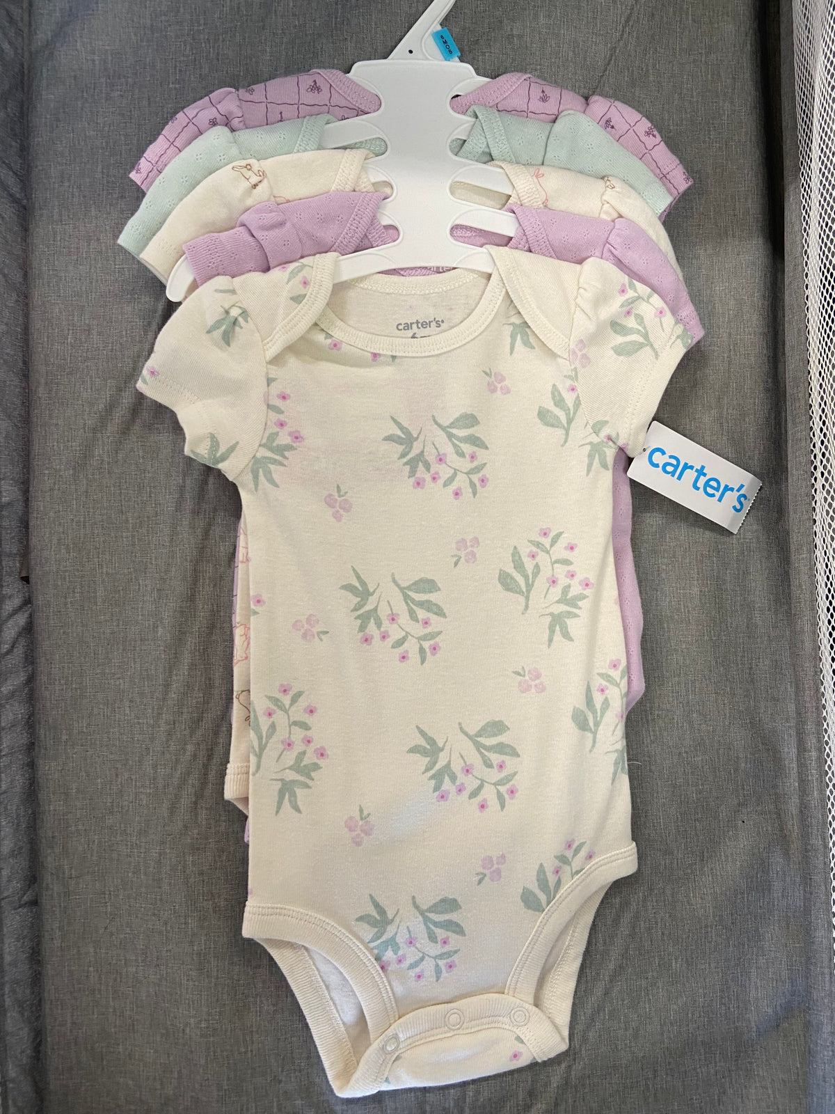 New Carters Body Suit, 6m