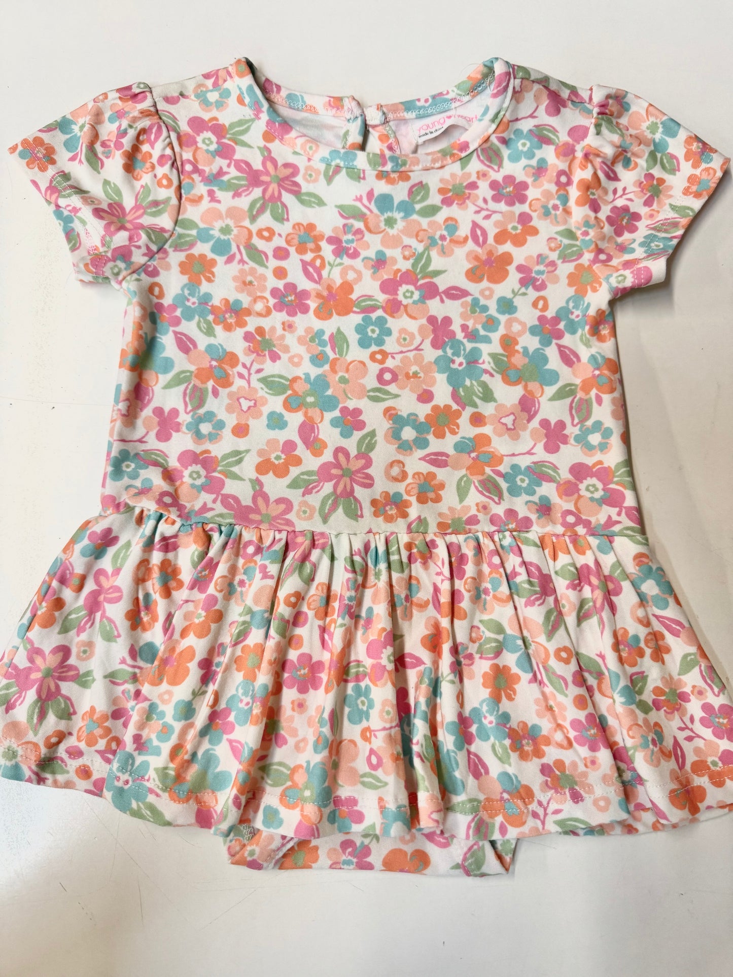 Young Hearts, 6-9 months