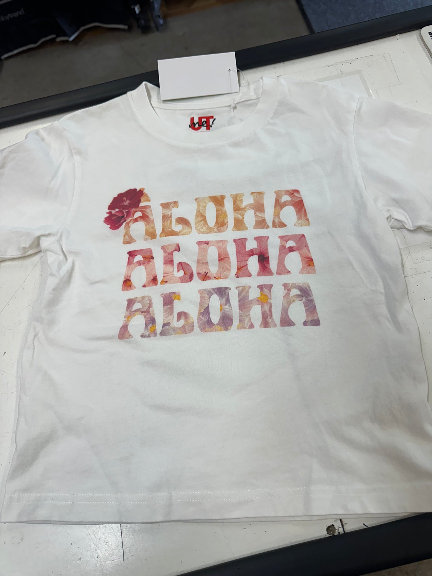 Uniqlo Me Aloha Shirt, Size 3/4T