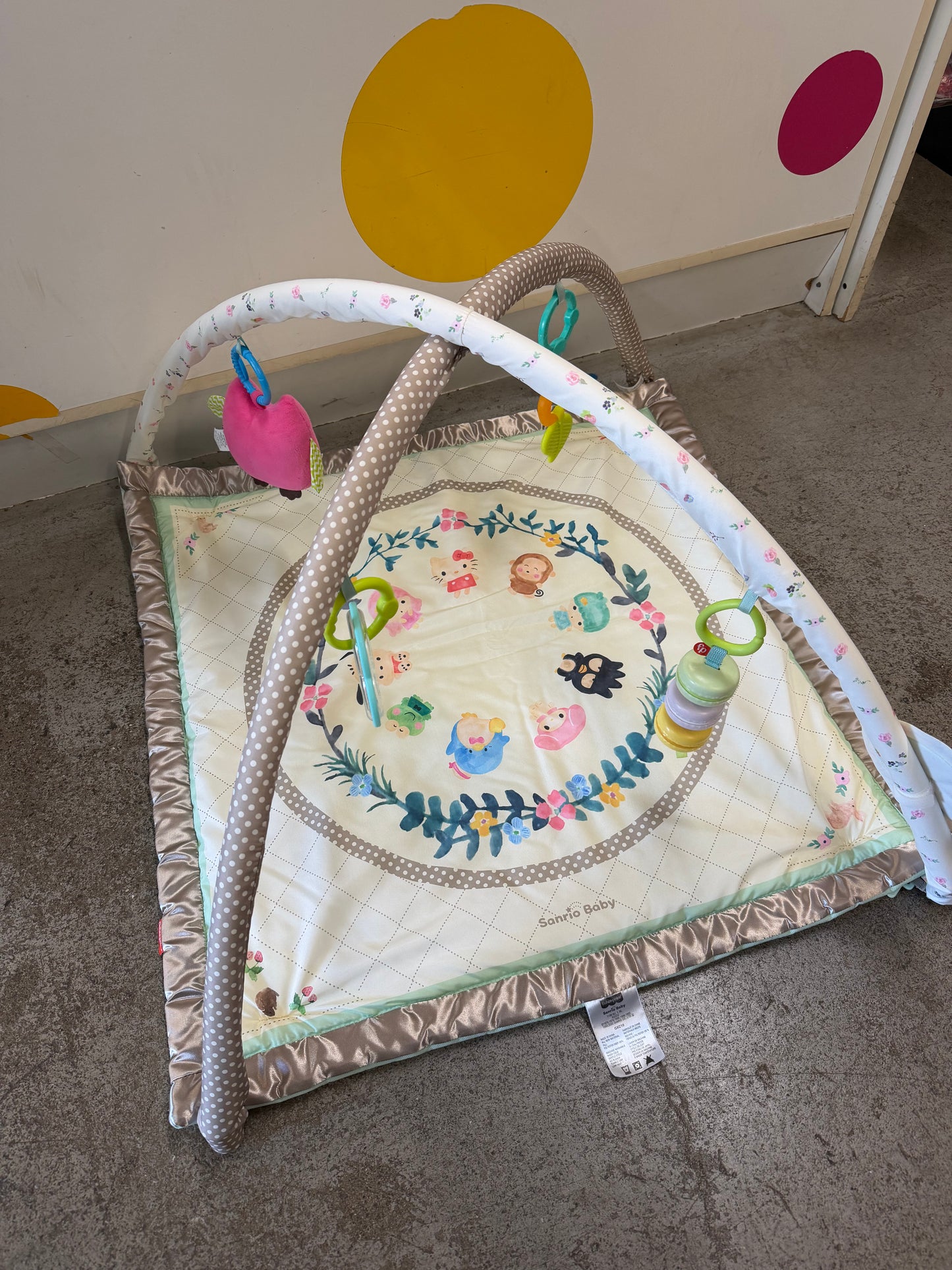 Hello Kitty Play Gym