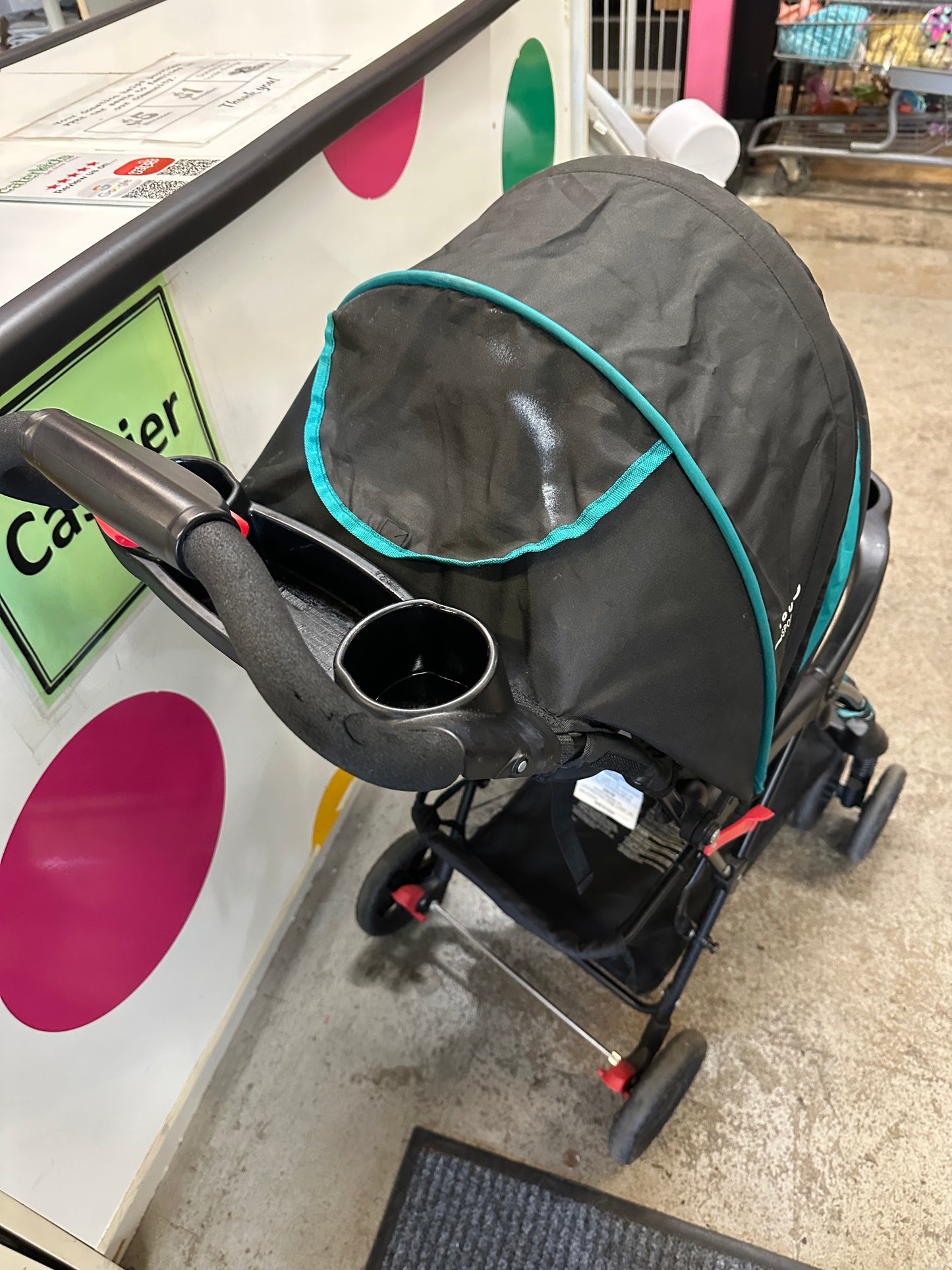 Kolcraft Cloud Stroller, Dots