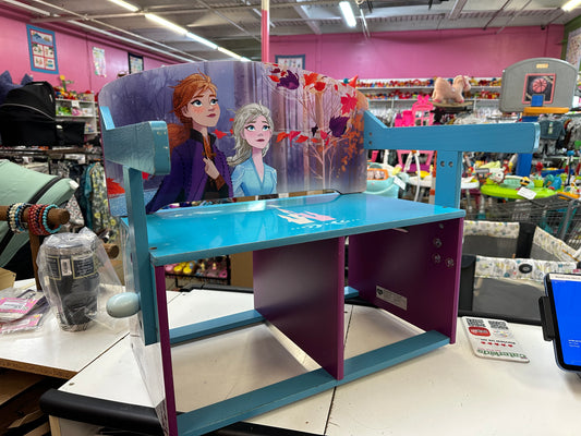 Frozen 2 Convertible Activity Bench