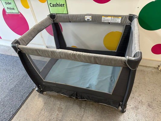 Baby Trend Playard