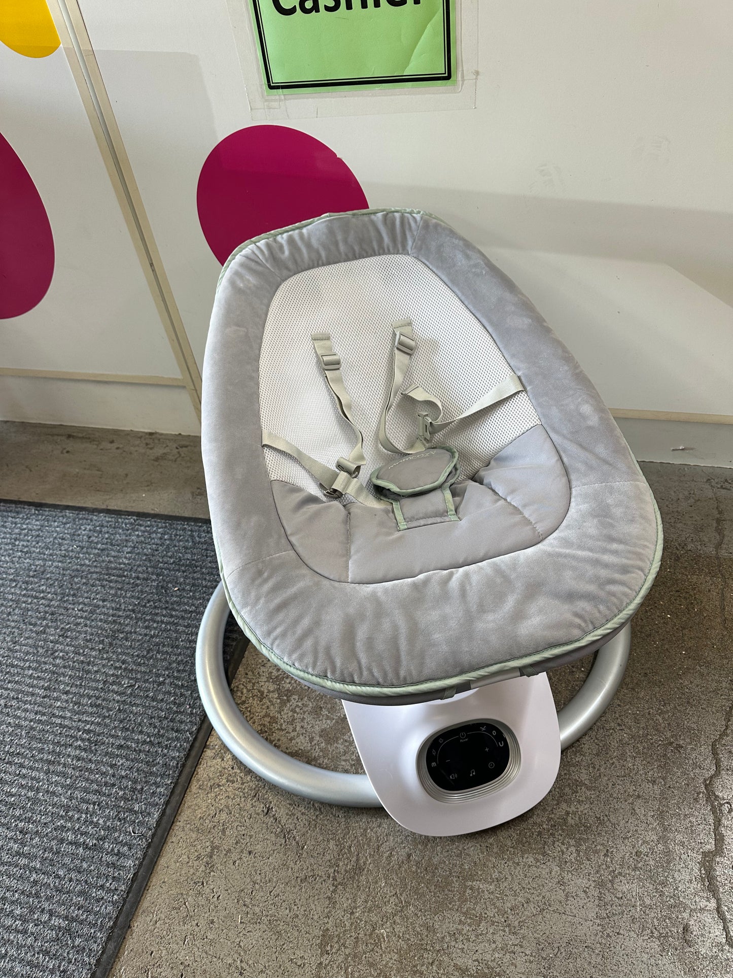 Momcozy Swing