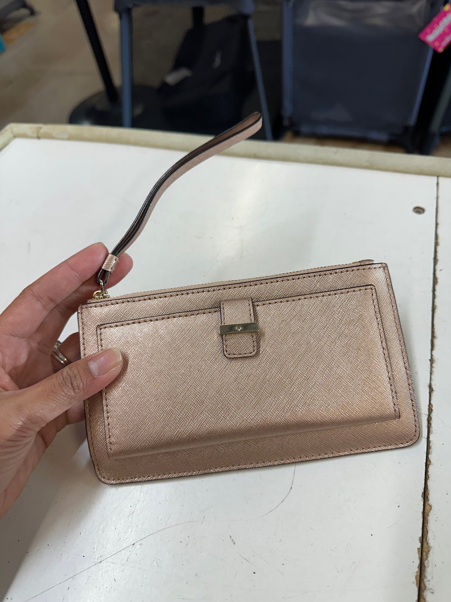Kate Spade Wristlet, Rose Gold