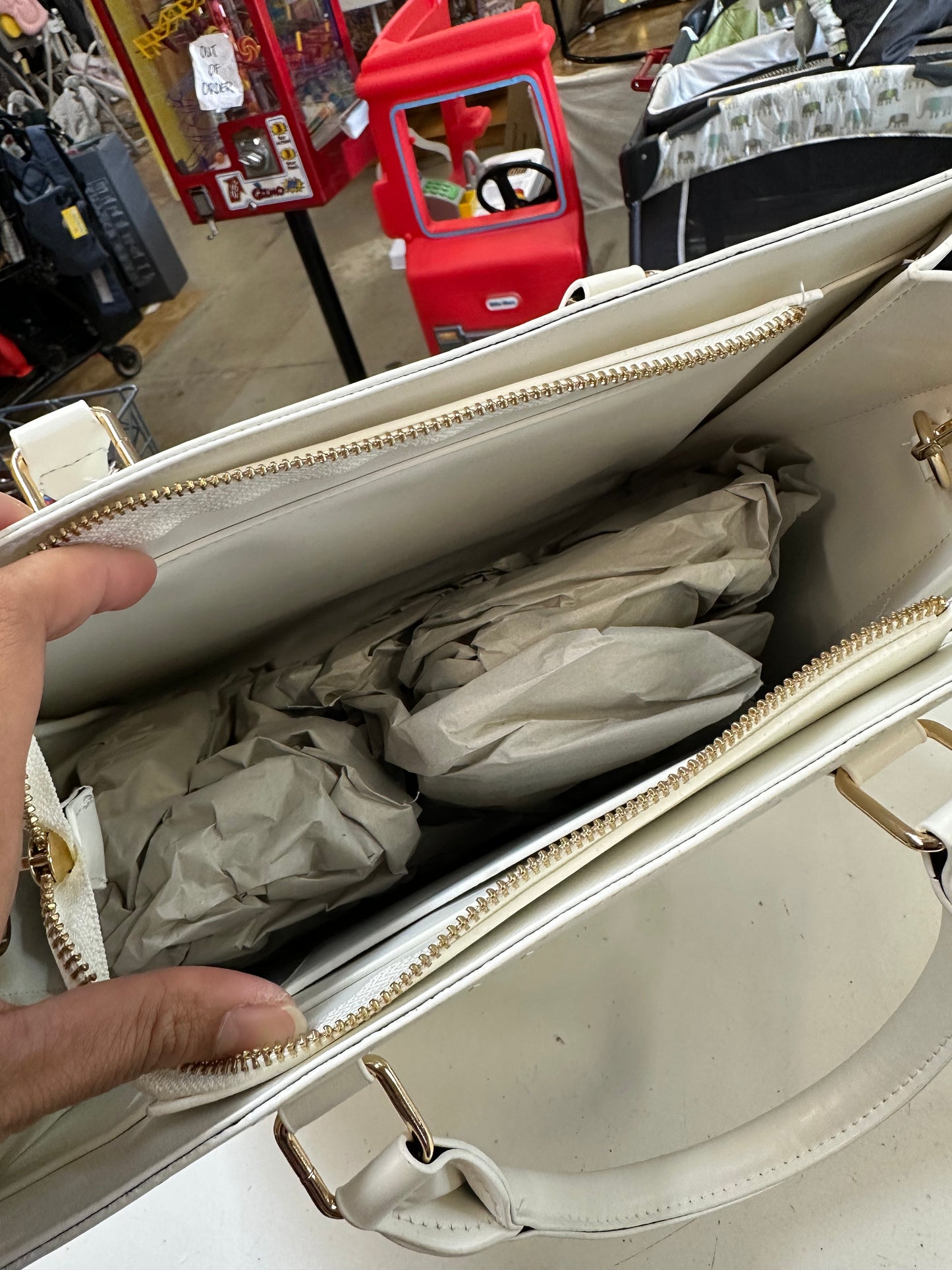 Like New Hawaii's Finest Bag