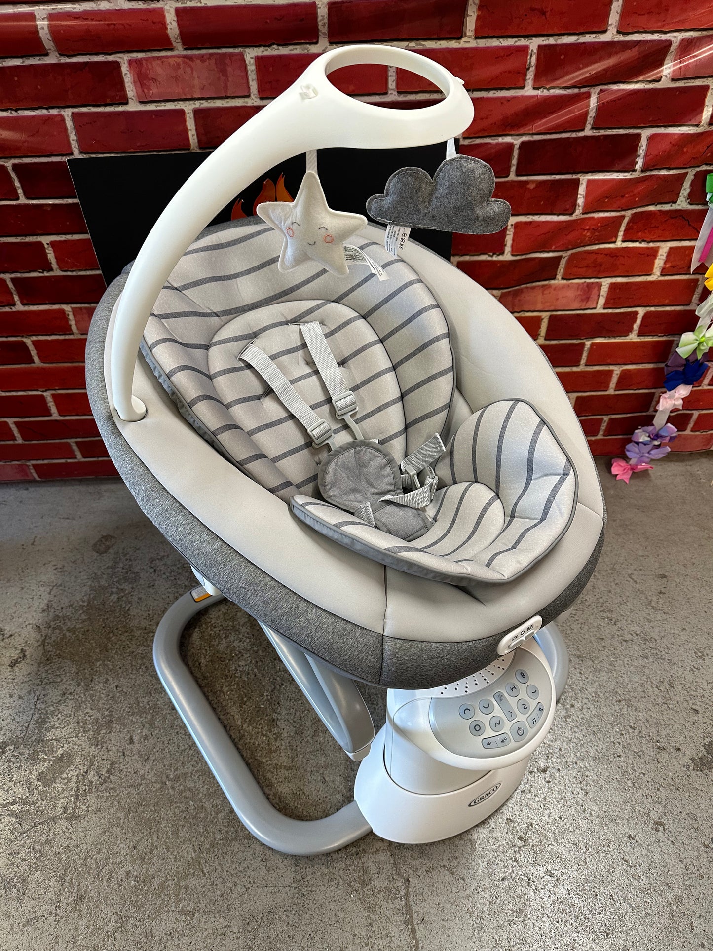 Graco Soothe My Way Swing, Stripe