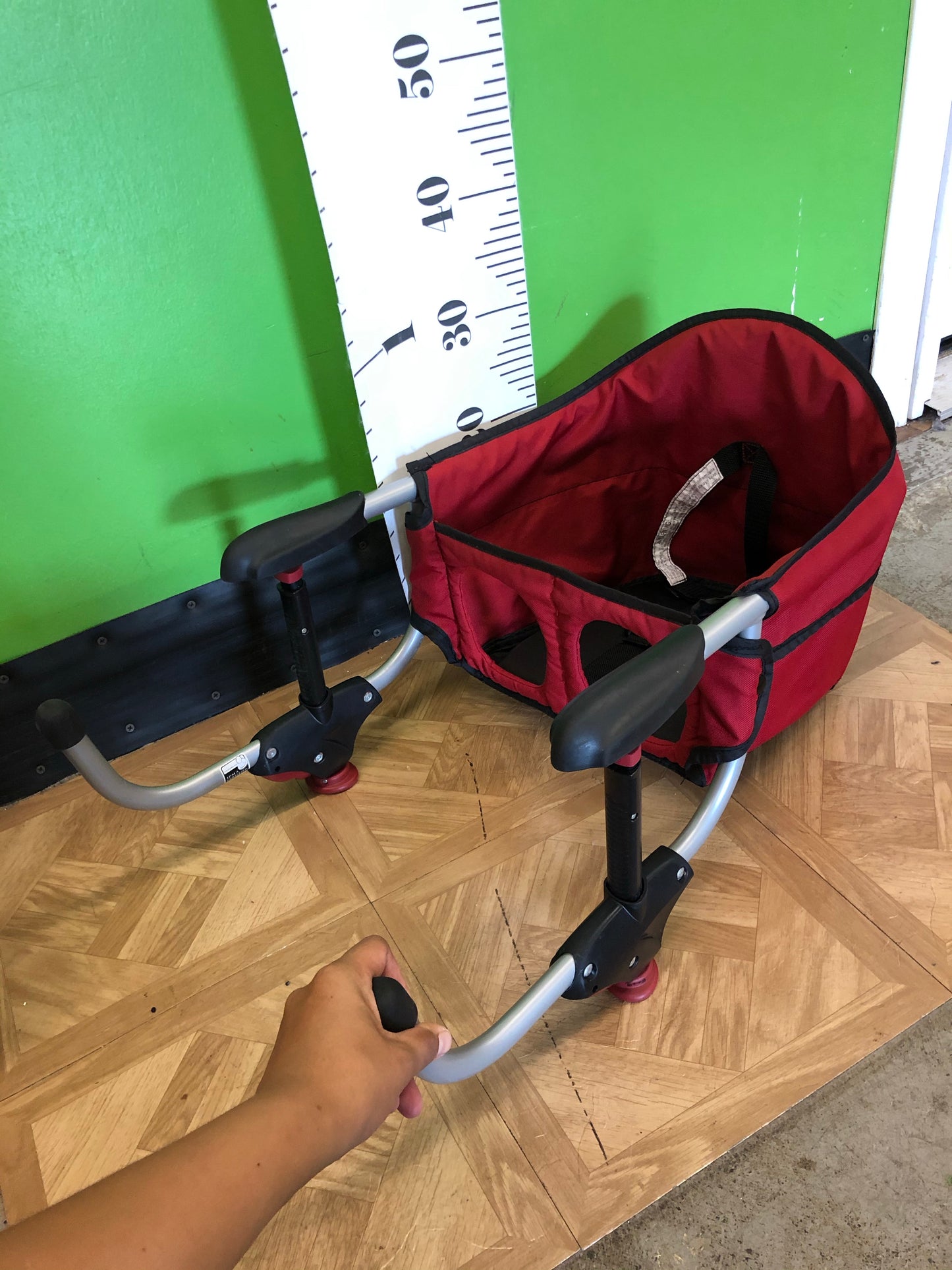 Chicco Hook On Seat, Red