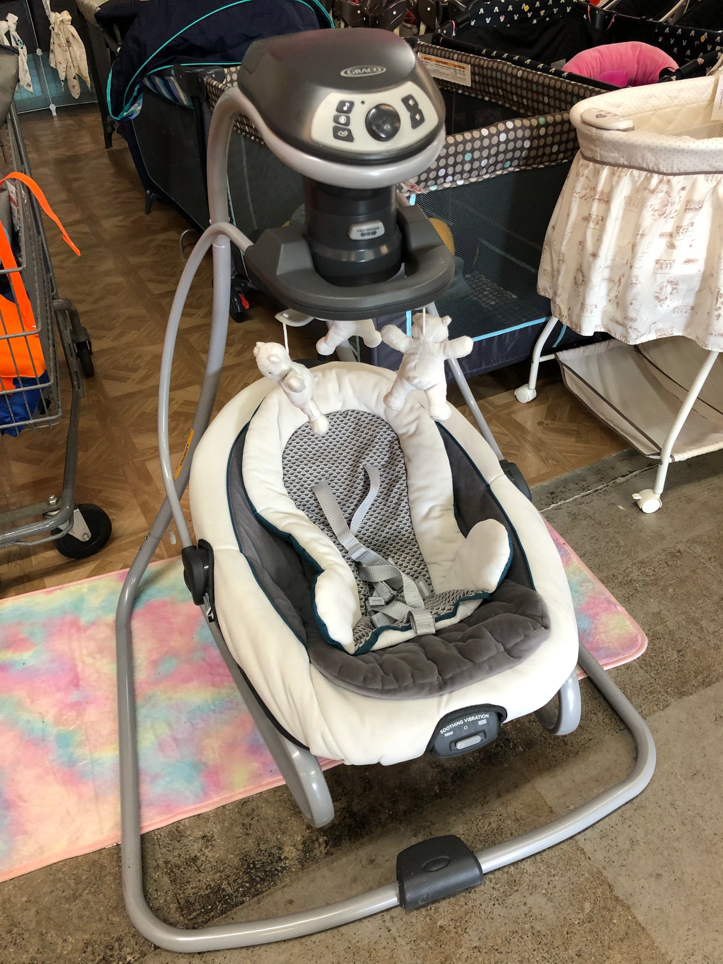 Graco DuetSoothe 2-in-1 Swing