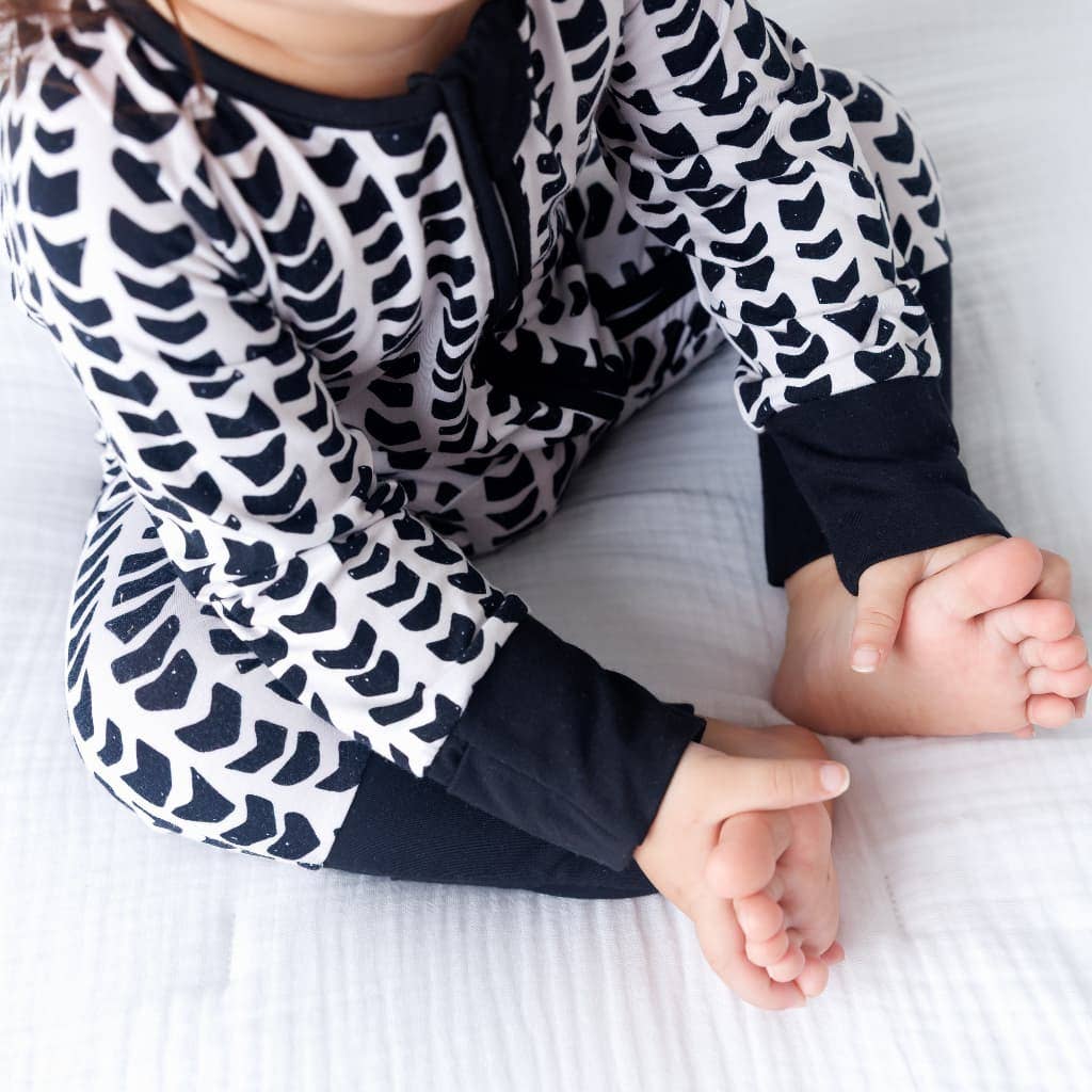 Shell-ish Bamboo Coverall: 9-12M