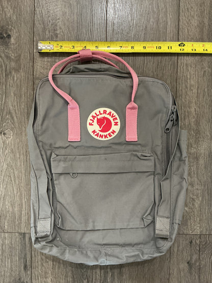 Fjallraven Kanken Mini Bag Light Gray With Pink Straps