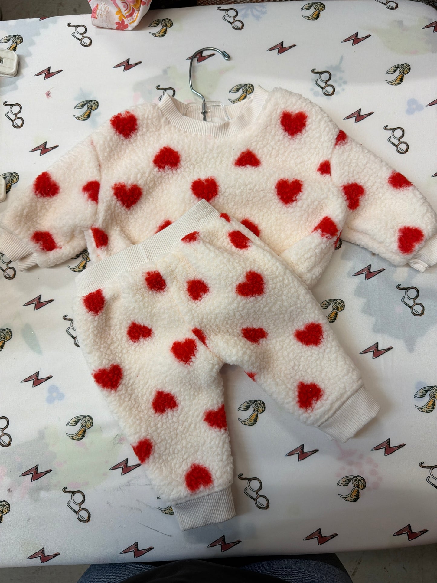 Cat & Jack 2 Piece Set, 0-3M