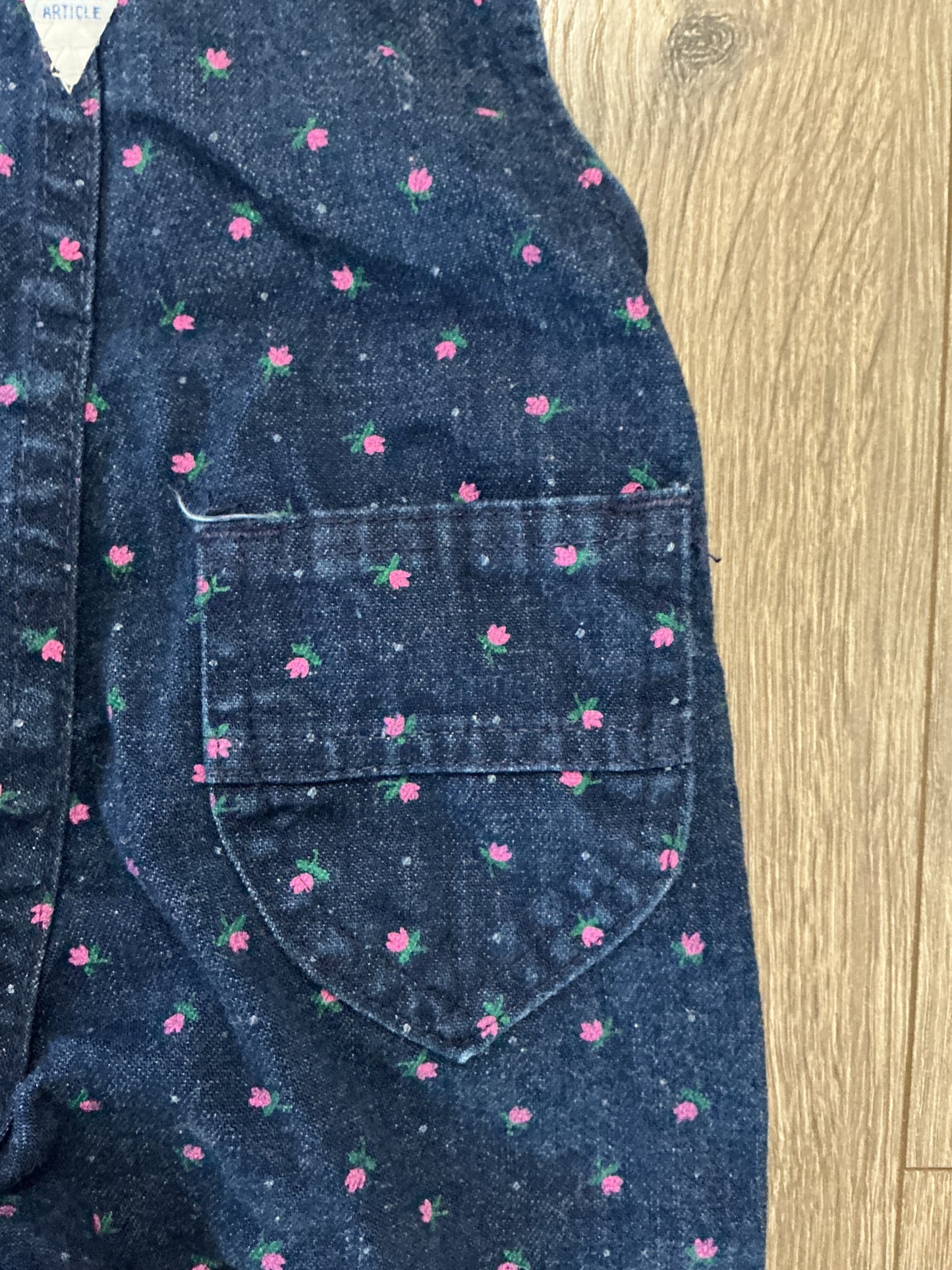 oshkosh b'gosh girls vintage Blue Floral Overalls 6-9 Mo Vestbak