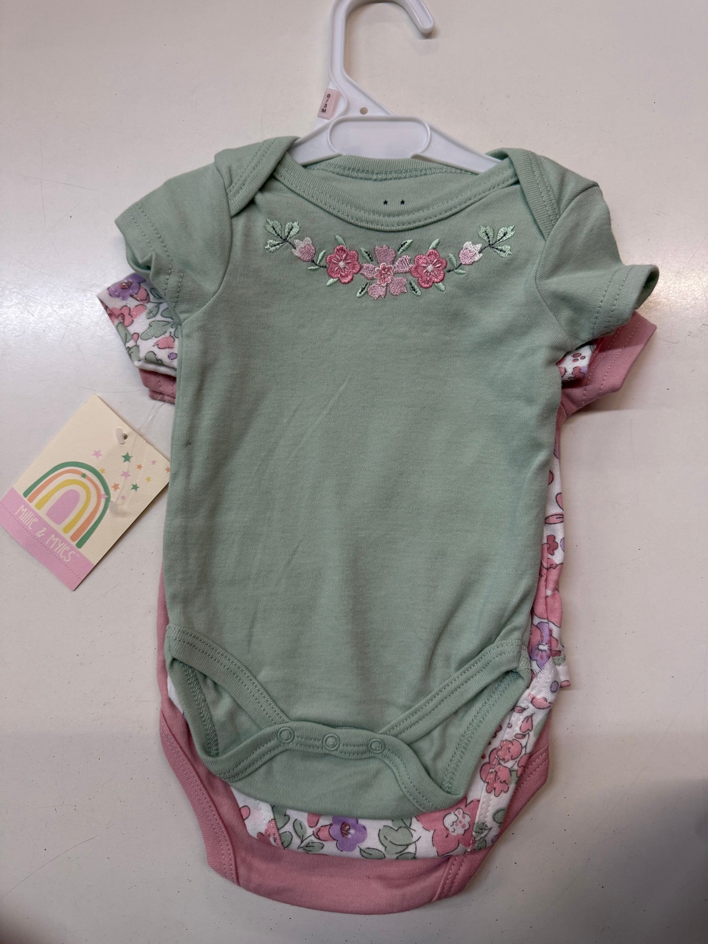 New Millie & Myles Bodysuits 3pk, 0-3m