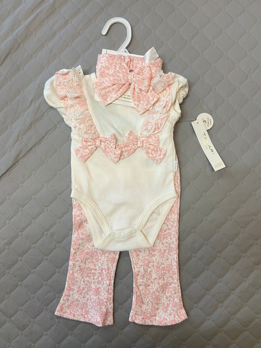 New Tahari Baby 3 Piece Set, 0-3m