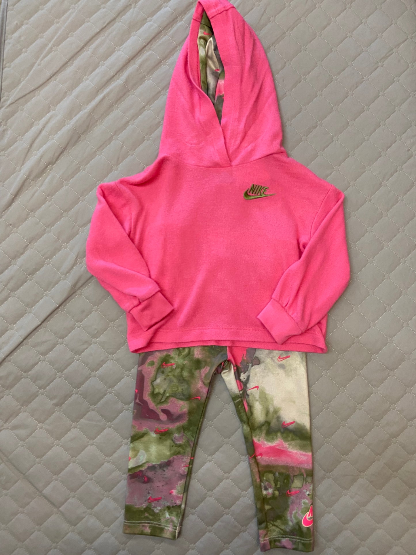 Nike 2 Piece Camo Set, 18m