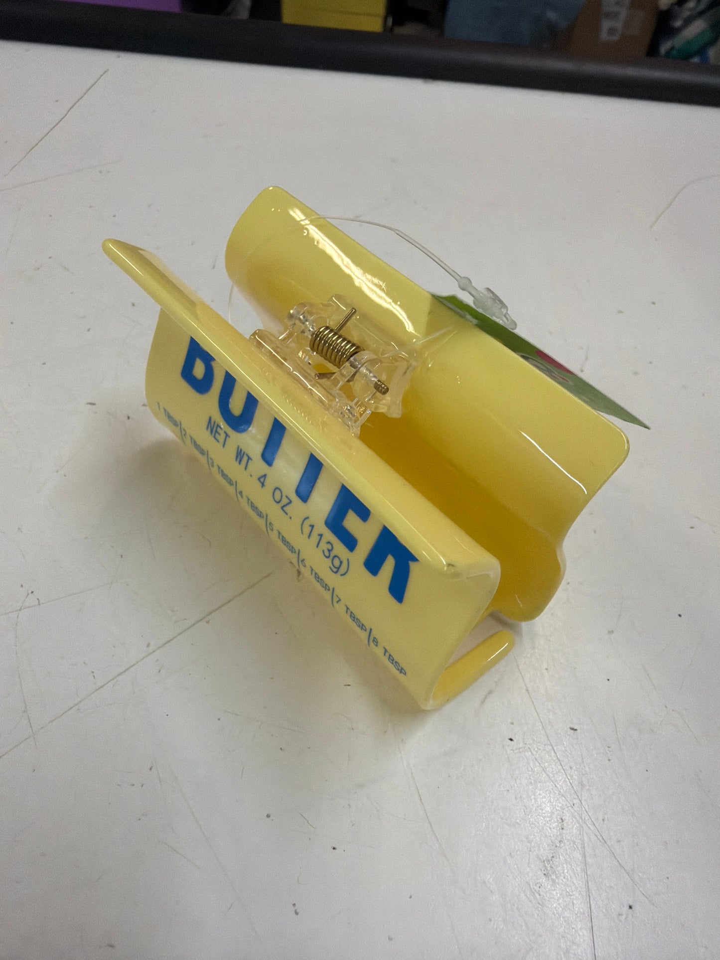Butter Hair Claw Clip