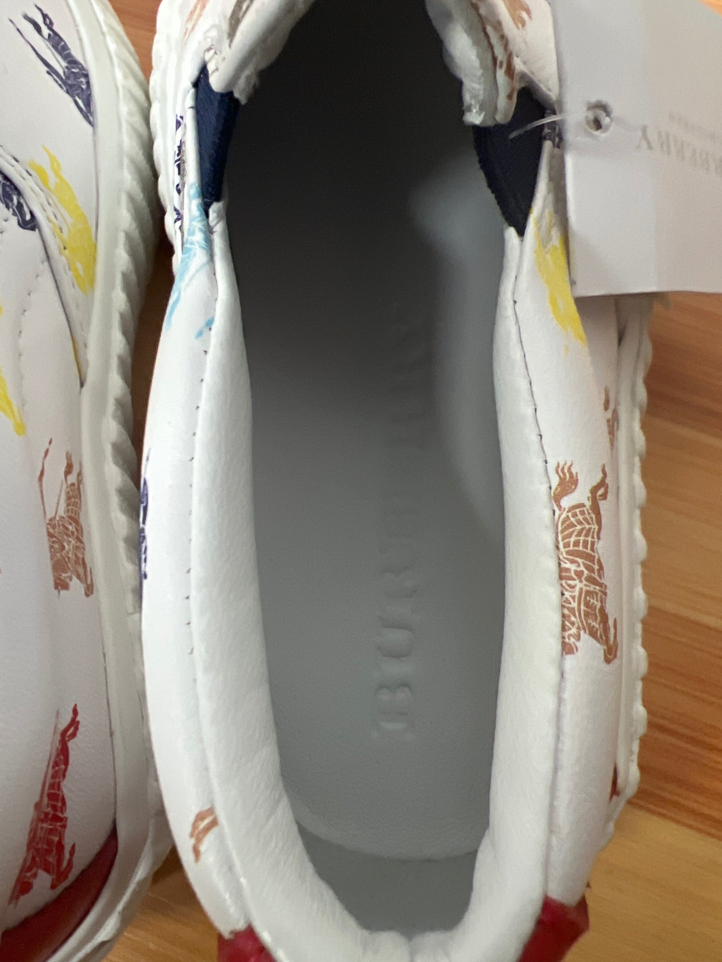 Genuine Burberry Children White Multi Color Slip On Shoes size 24/US 8 NEW