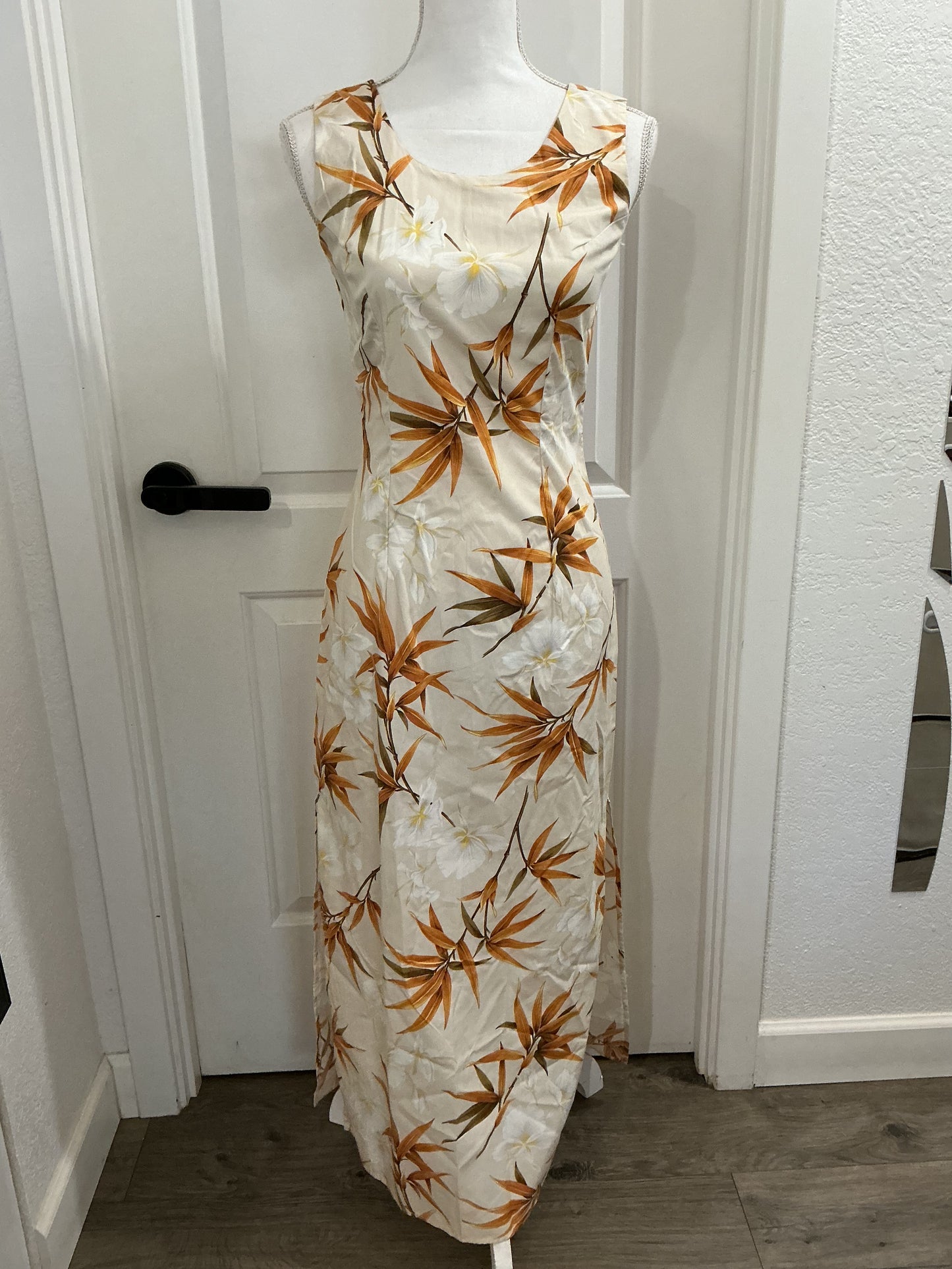 NWOT KY’s Hawaii Vintage Hawaiian Beige Long Dress S, Med