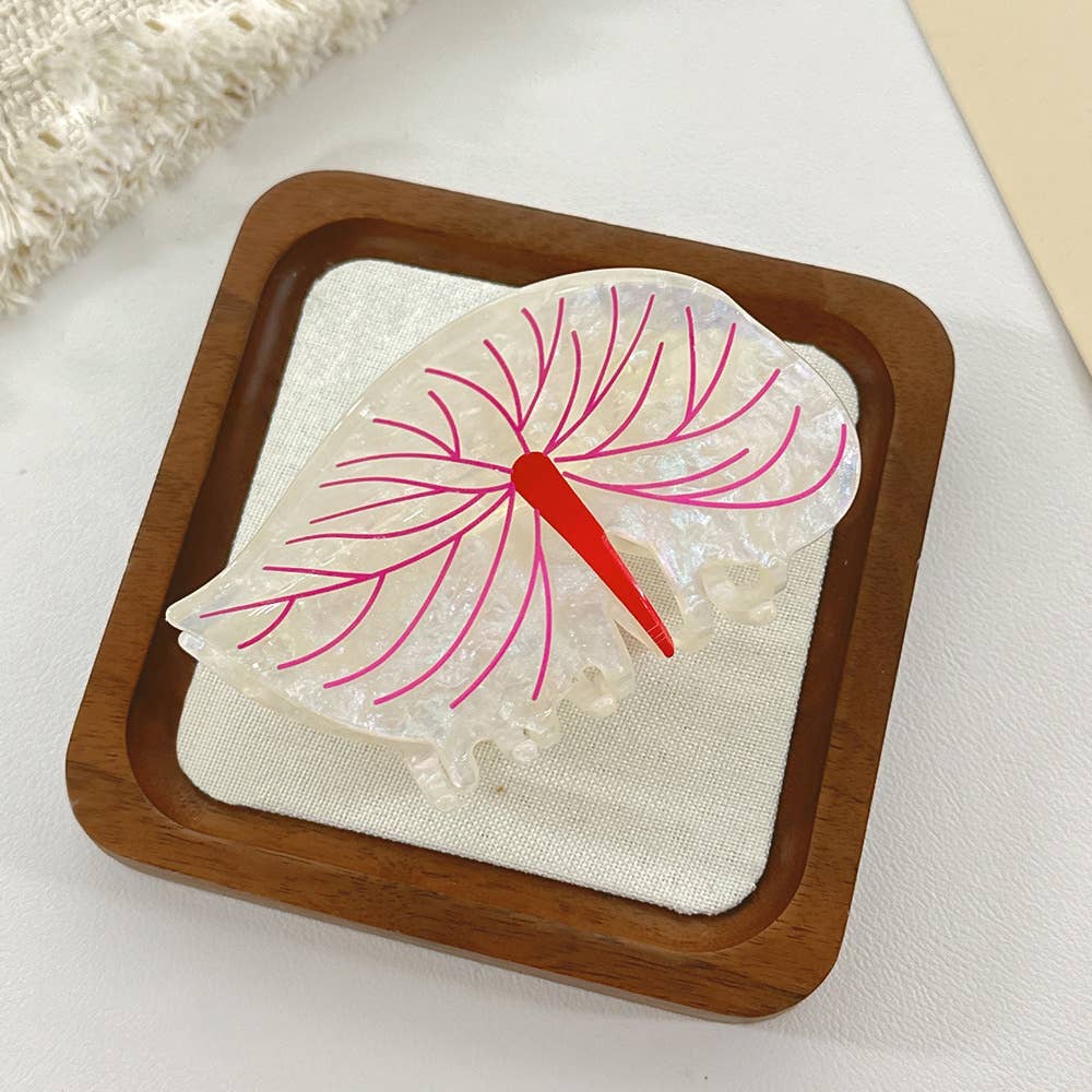 Kalo Hair Claw Clip: White