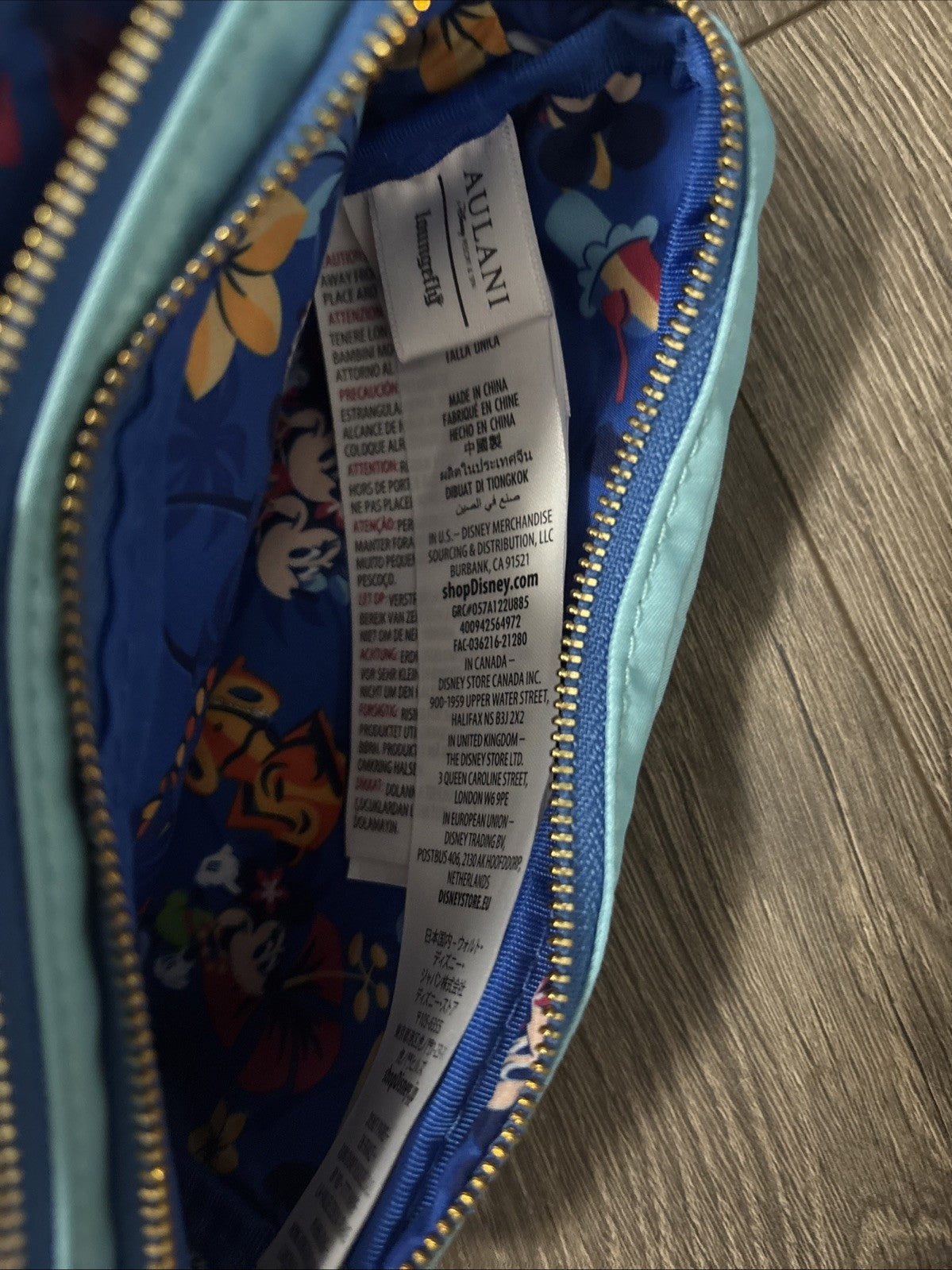 NEW Disney Aulani Resort Loungefly Bag Crossbody Purse Hawaii Hawaiian Blue 2022