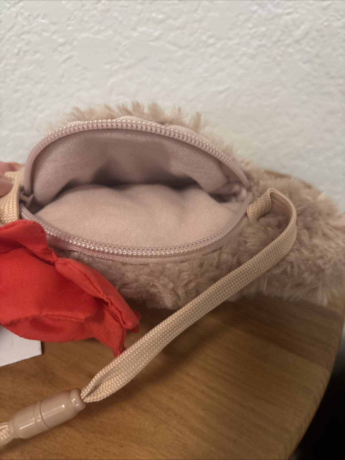 Disney Aulani Shellie May Plush Crossbody Shoulder Bag Coin Purse