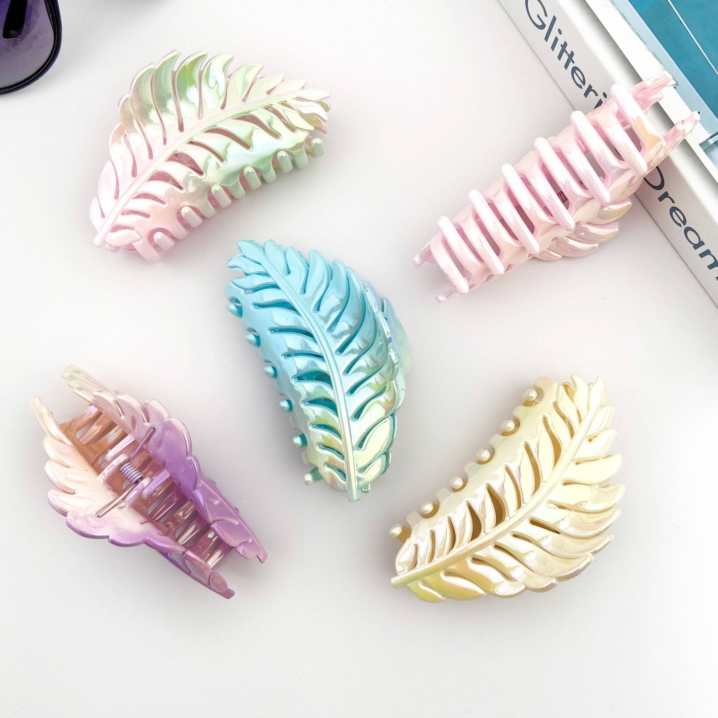 Candy Color Gradient Leaf Hair Clip: PinkCyan