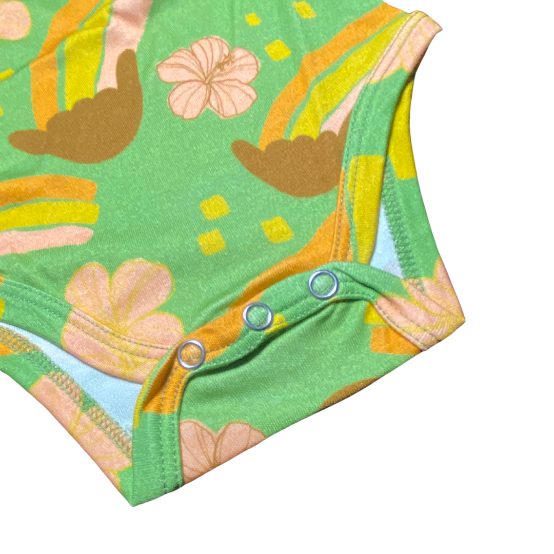Classic Onesie - Shaka Rainbow: 0-3 M