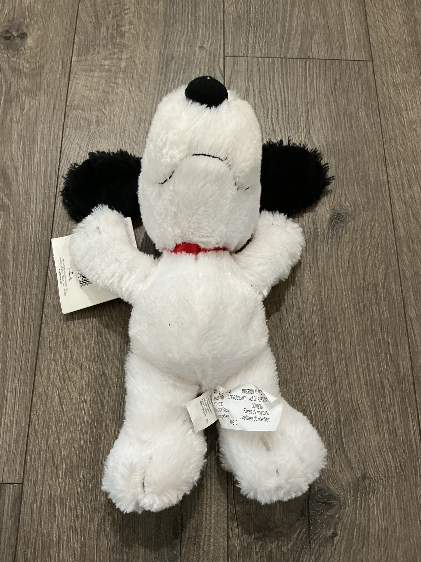 peanuts Snoopy, soft and fluffy Snoopy plush toy - happiness is a warm puppy ￼