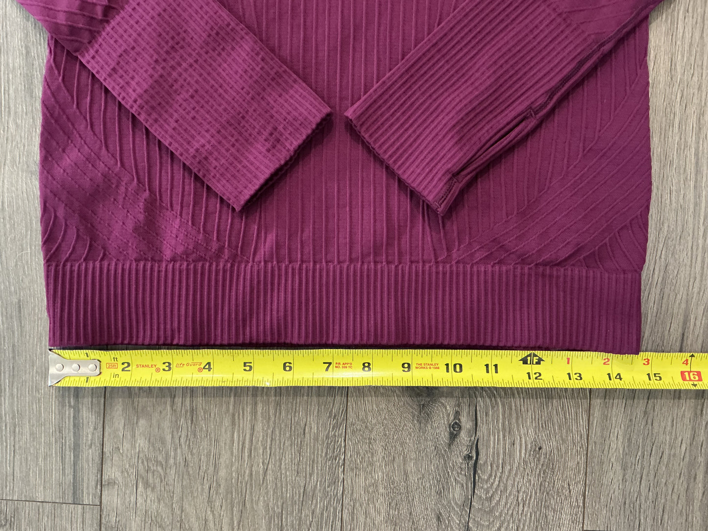 Lululemon Rest Less Shirt Burgundy Ribbed Stretch Raglan Sleeve Women’s small
