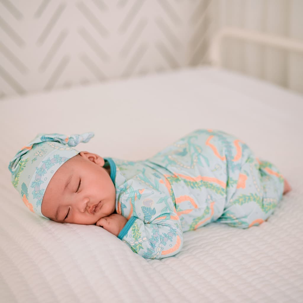 Lei Stand Bamboo Layette Gown: 3-6M