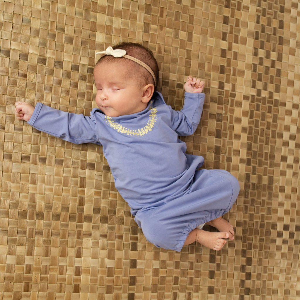 Lei Pua Kenikeni Bamboo Layette Gown: 0-3M