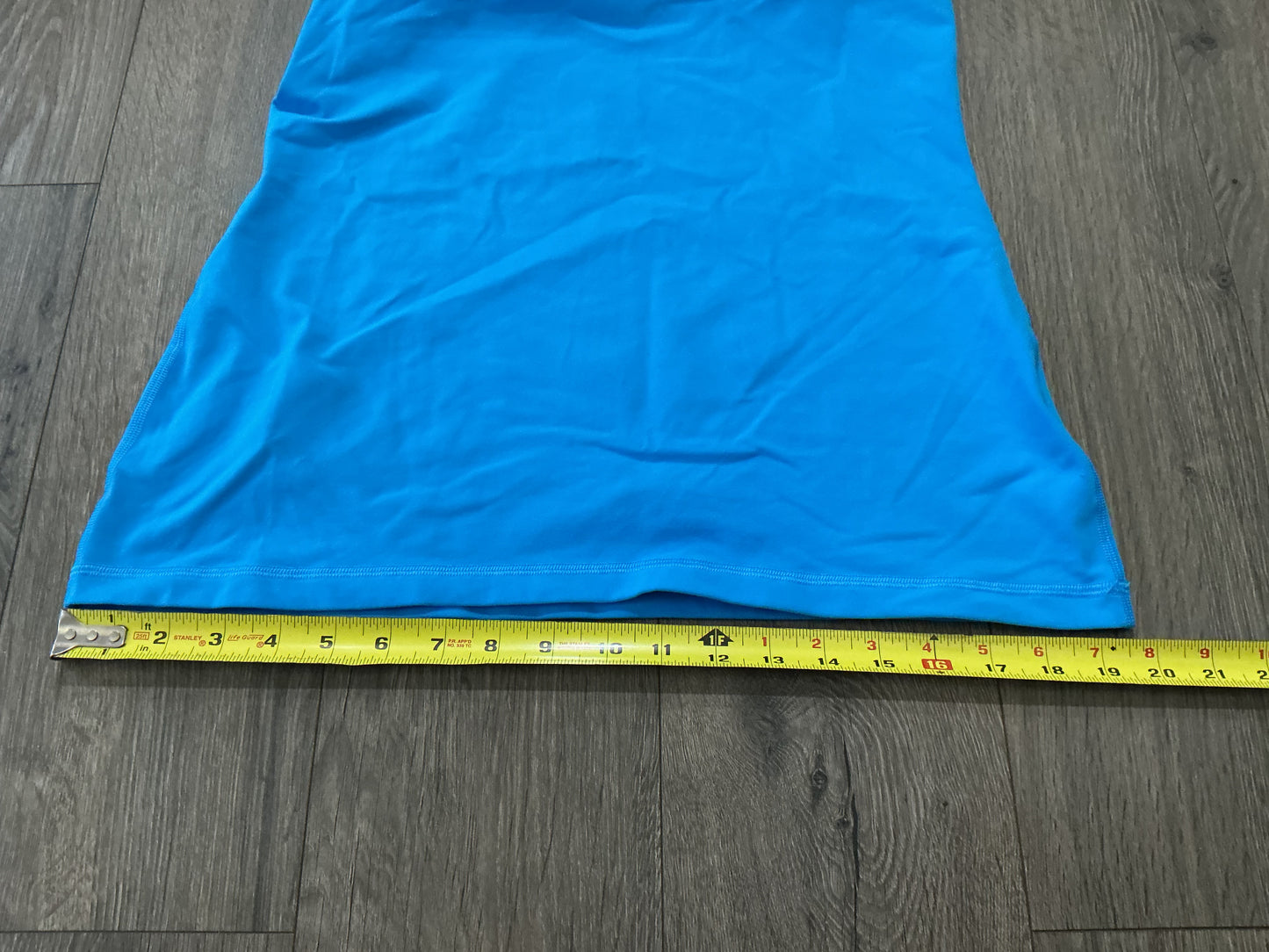 LULULEMON Athletica Women's Tank Top Size small Athleisure Workout Gym Hiking Gorp