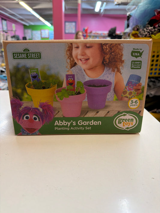 Green Toys Abby’s Planting Set