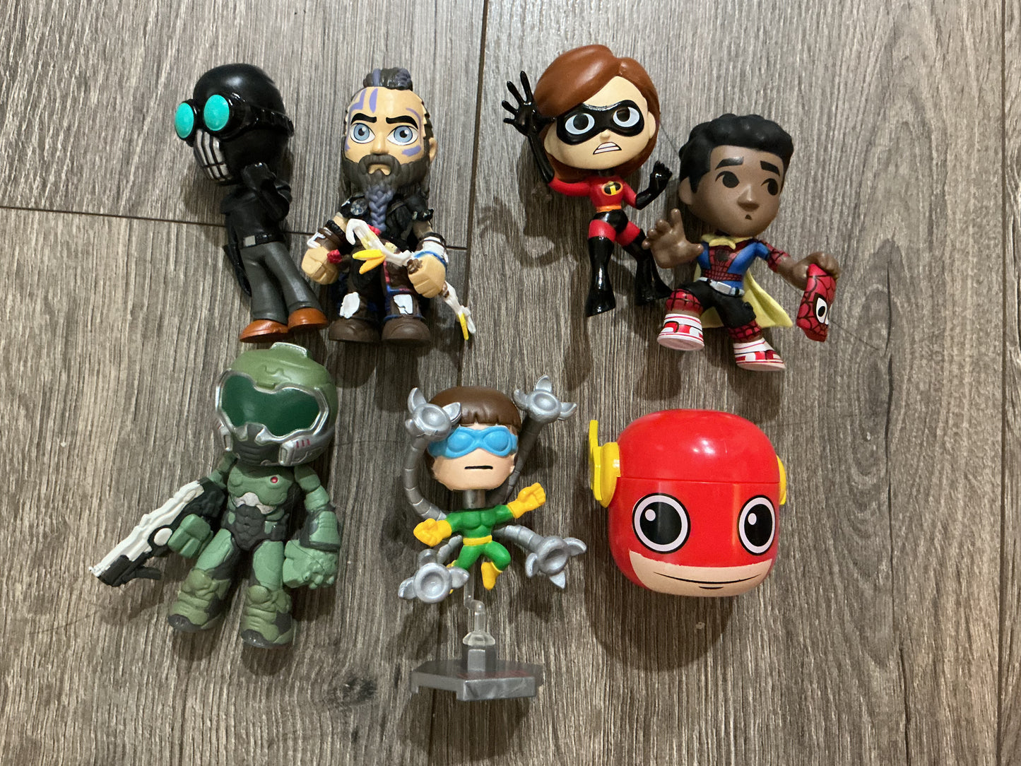 Mystery Minis Super Heroes etc Mini Figures  Loose Lot Bobble head