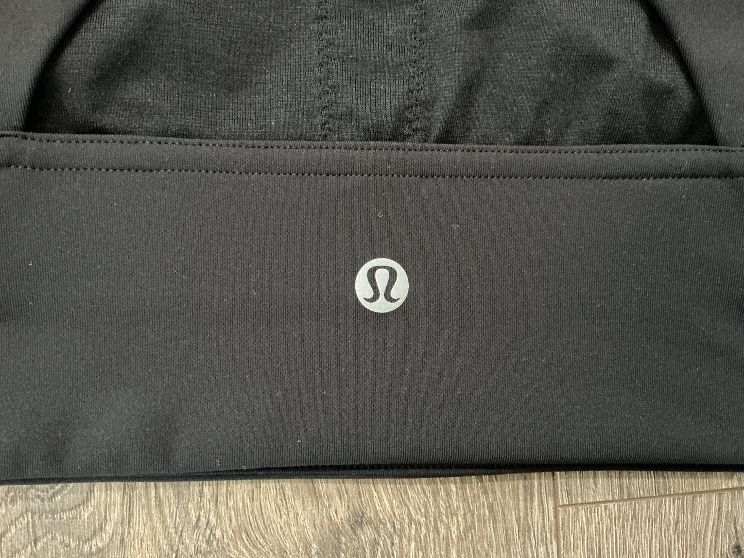 Lululemon Women’s Sports Bra High Neck Energy Tough Black Size Small