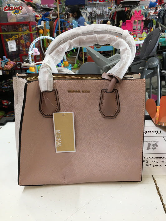 New Michael Kors Purse