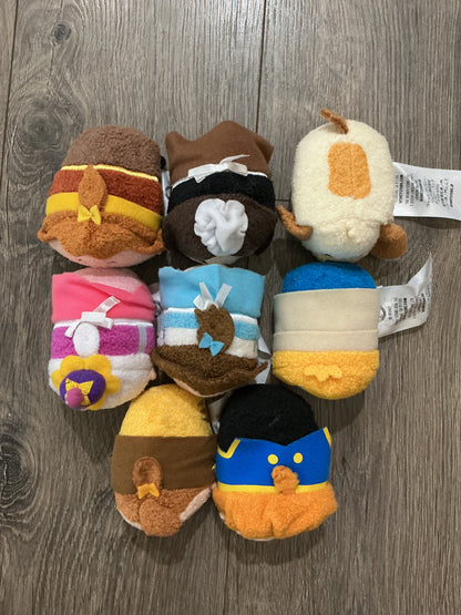Disney Tsum Tsum, beauty and the beast footstool 8 piece belle