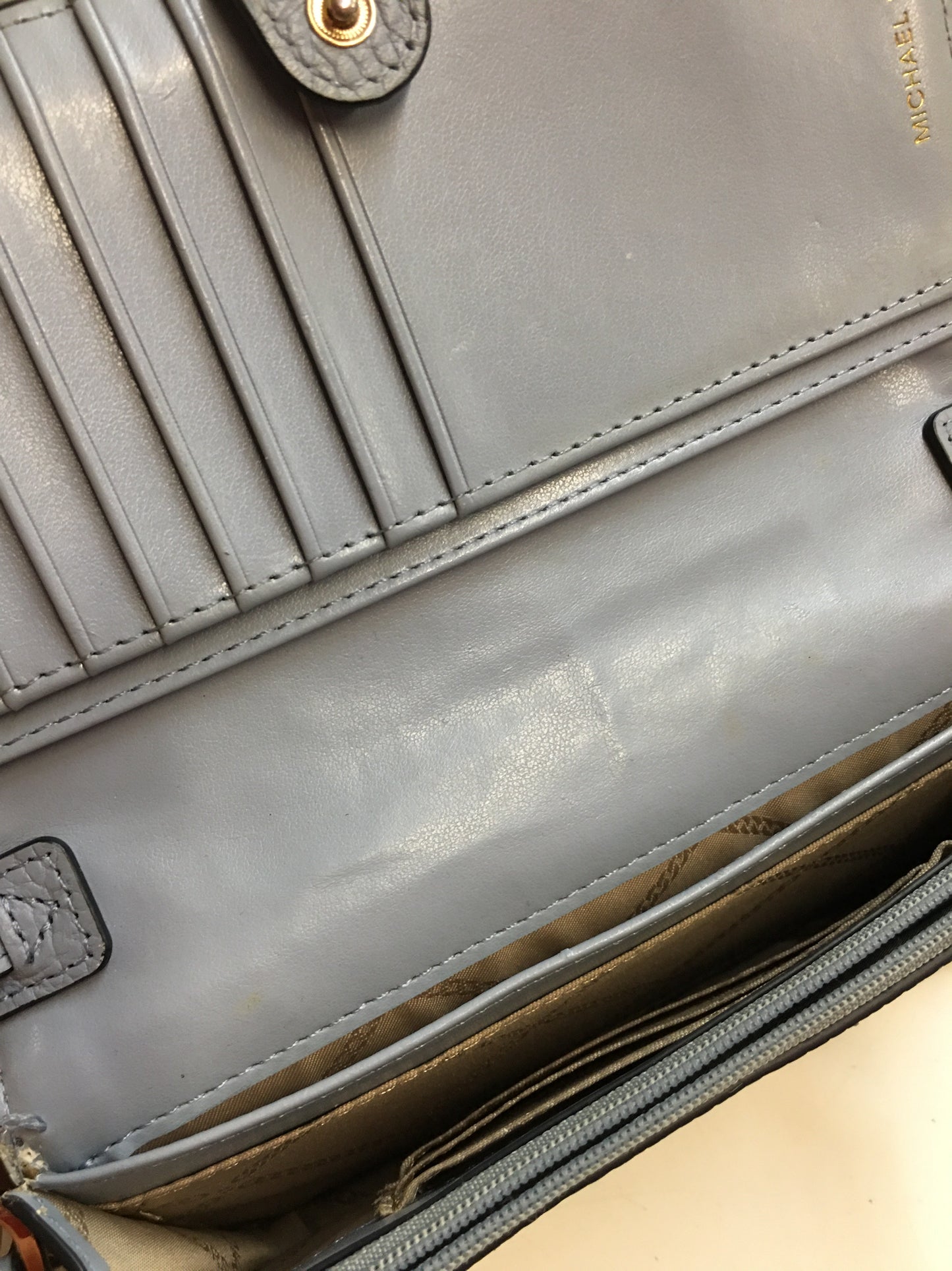 Michael kors Crossbody Wallet Bag