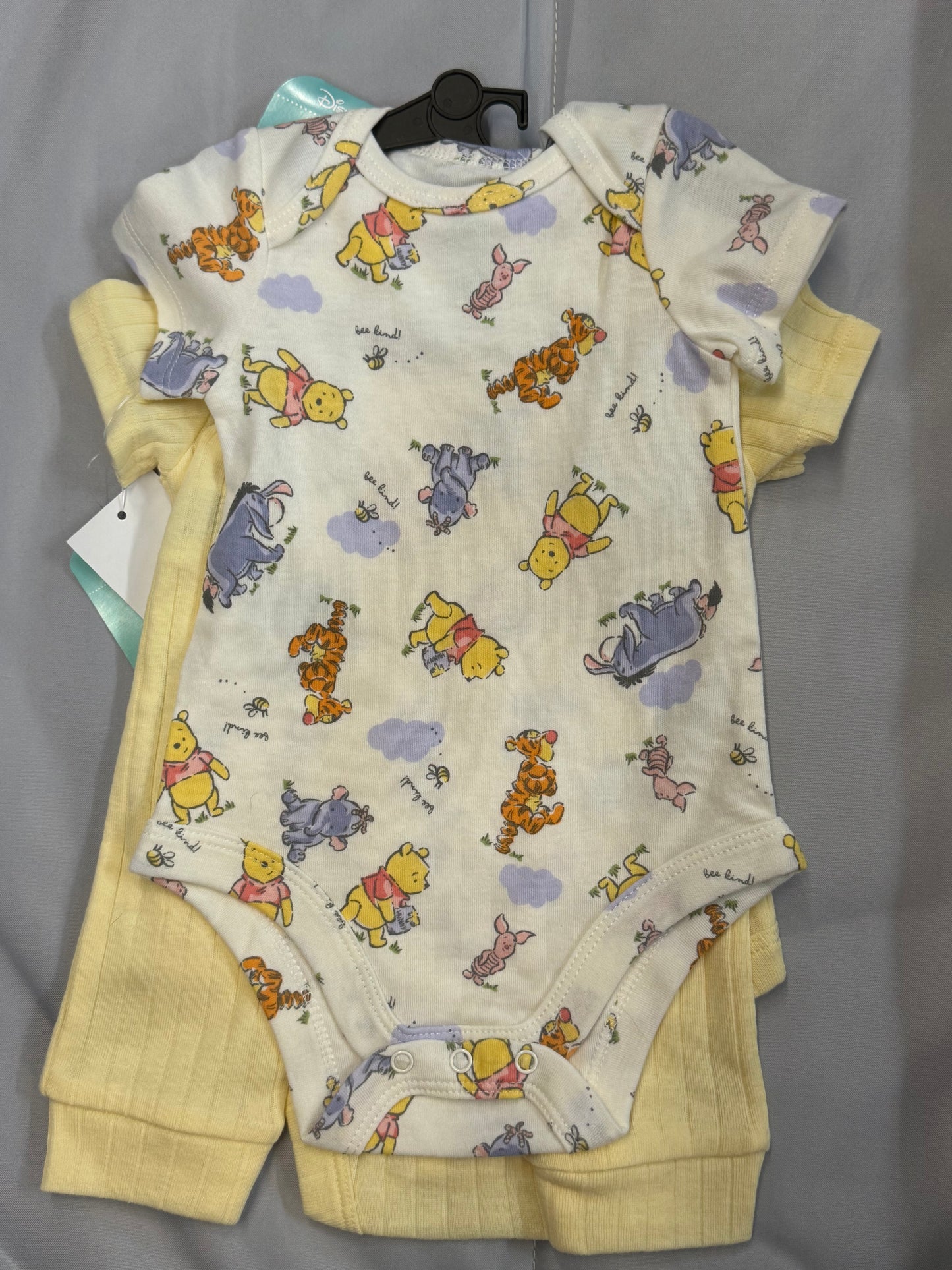 New 4pc Pooh Outfit, Newborn