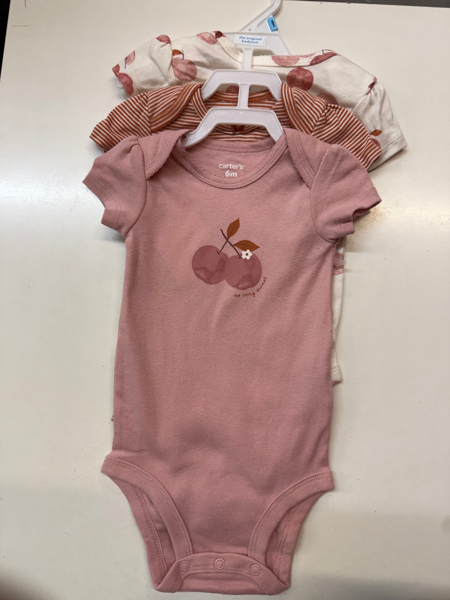 New Carter’s Bodysuits 3pk, 6m