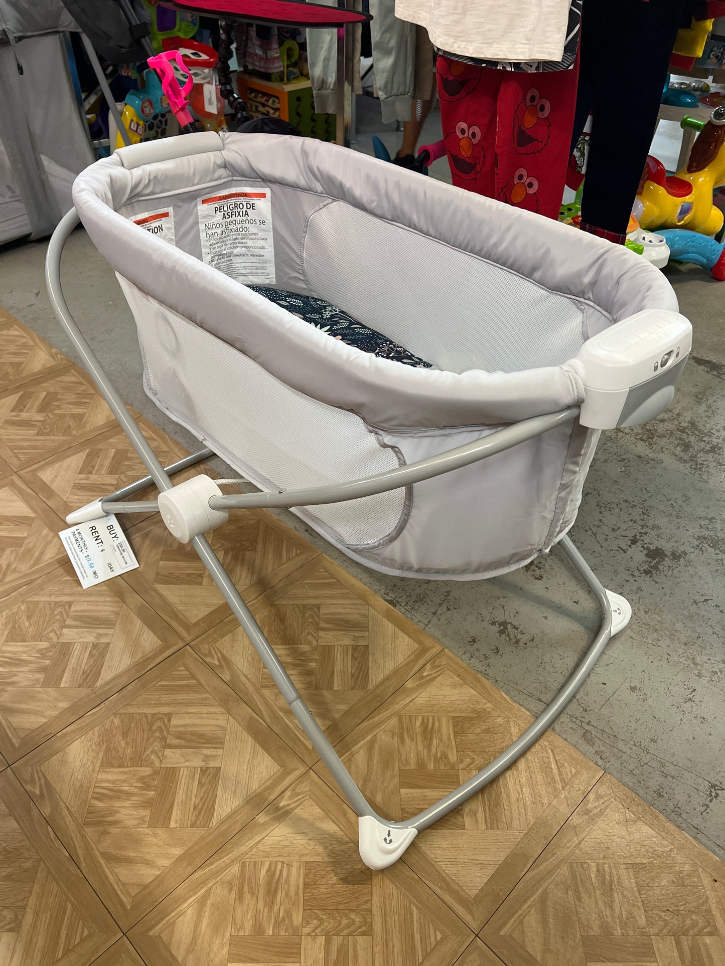 Fisher Price Musical Folding Bassinet