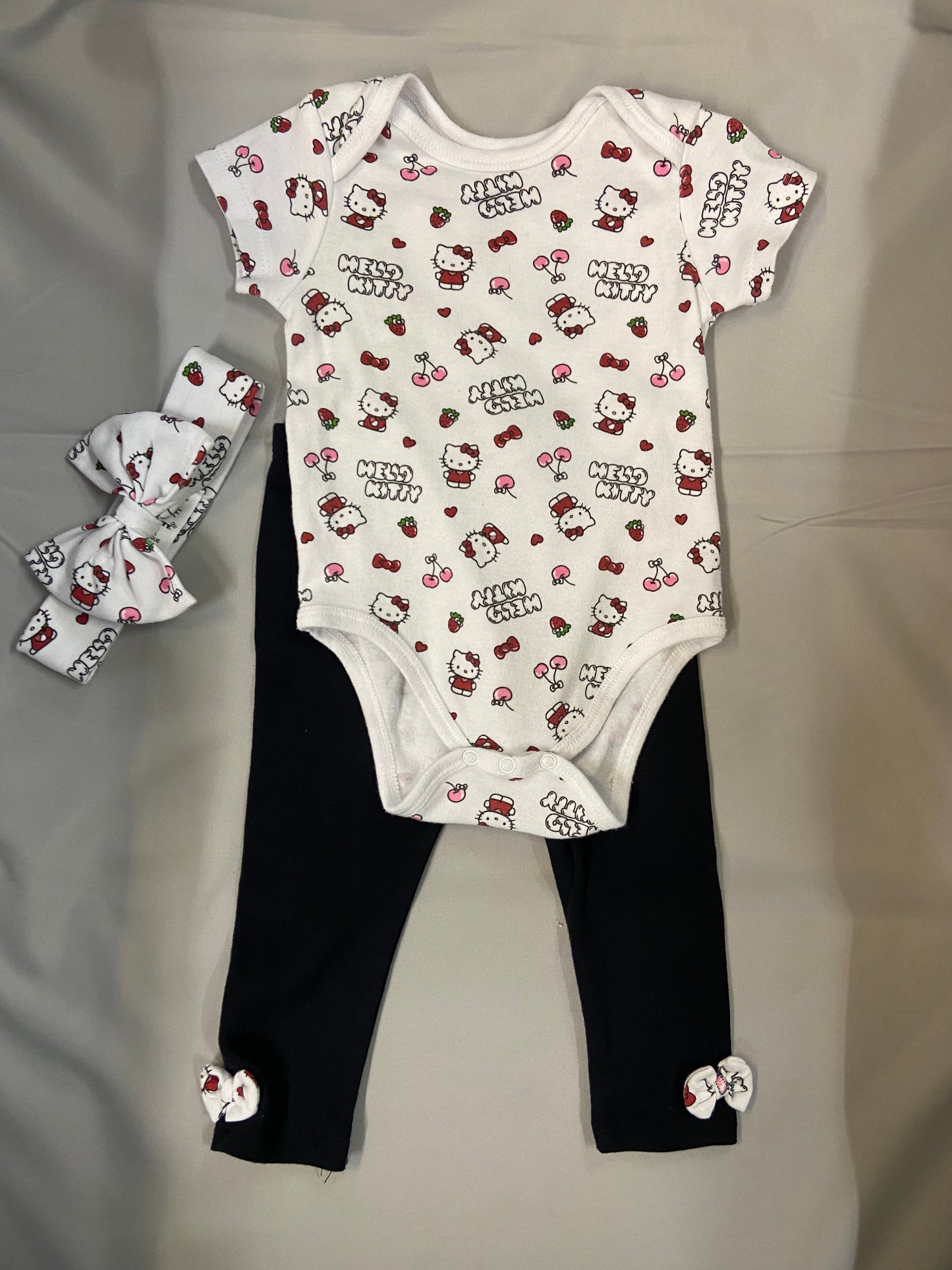 Hello Kitty 3 Piece Set, 18m