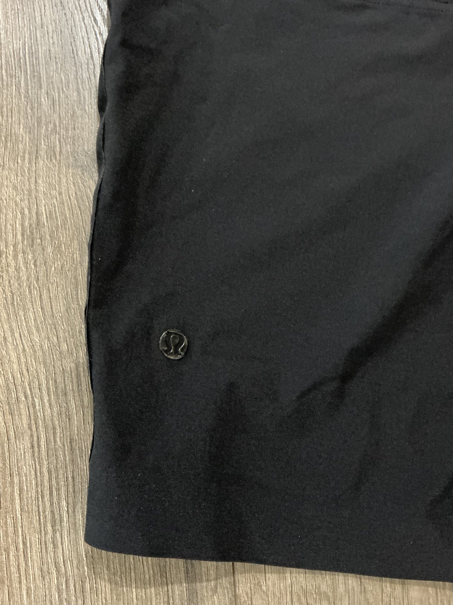Lululemon Black Gray Unlined Men’s Shorts Size 32