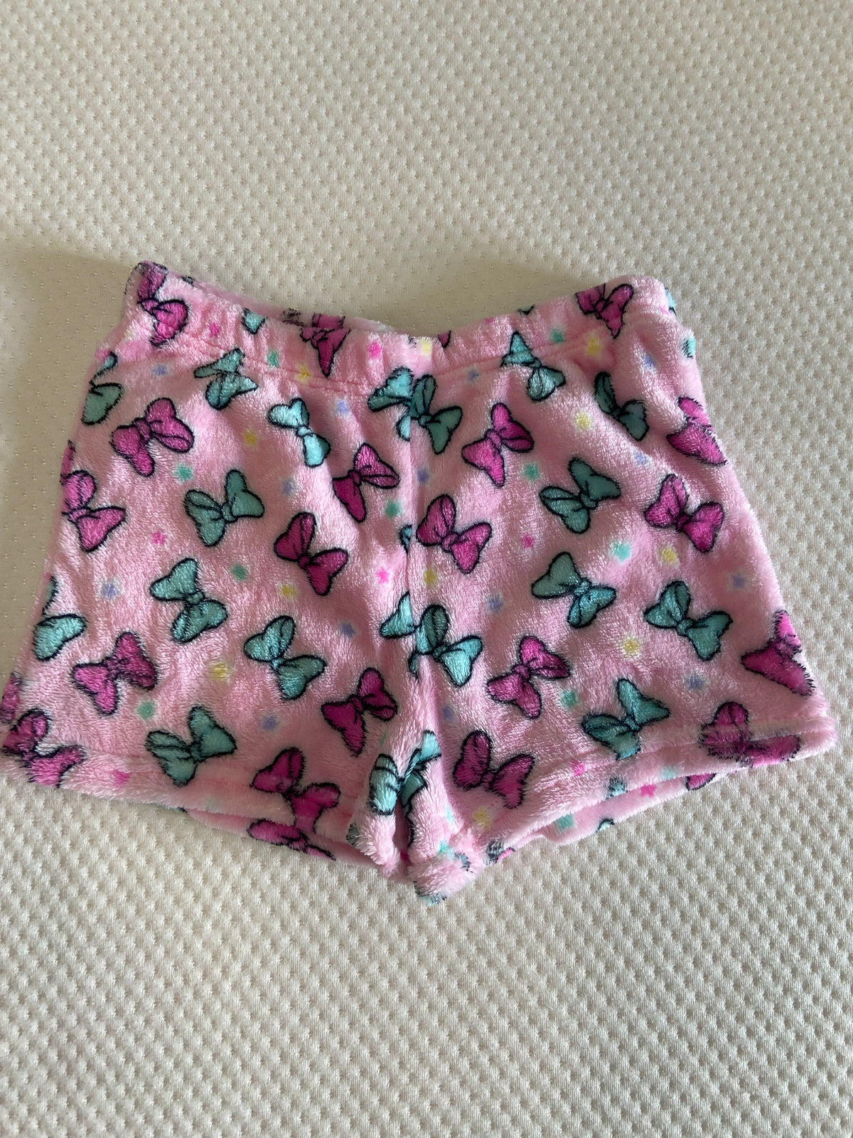 Bows Shorts, 8