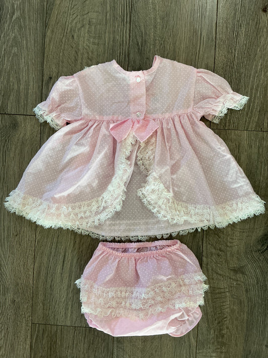 Vintage Disney Winnie The Pooh Baby Girl 2pc Dress Set Pink White Lace New without tags size medium
