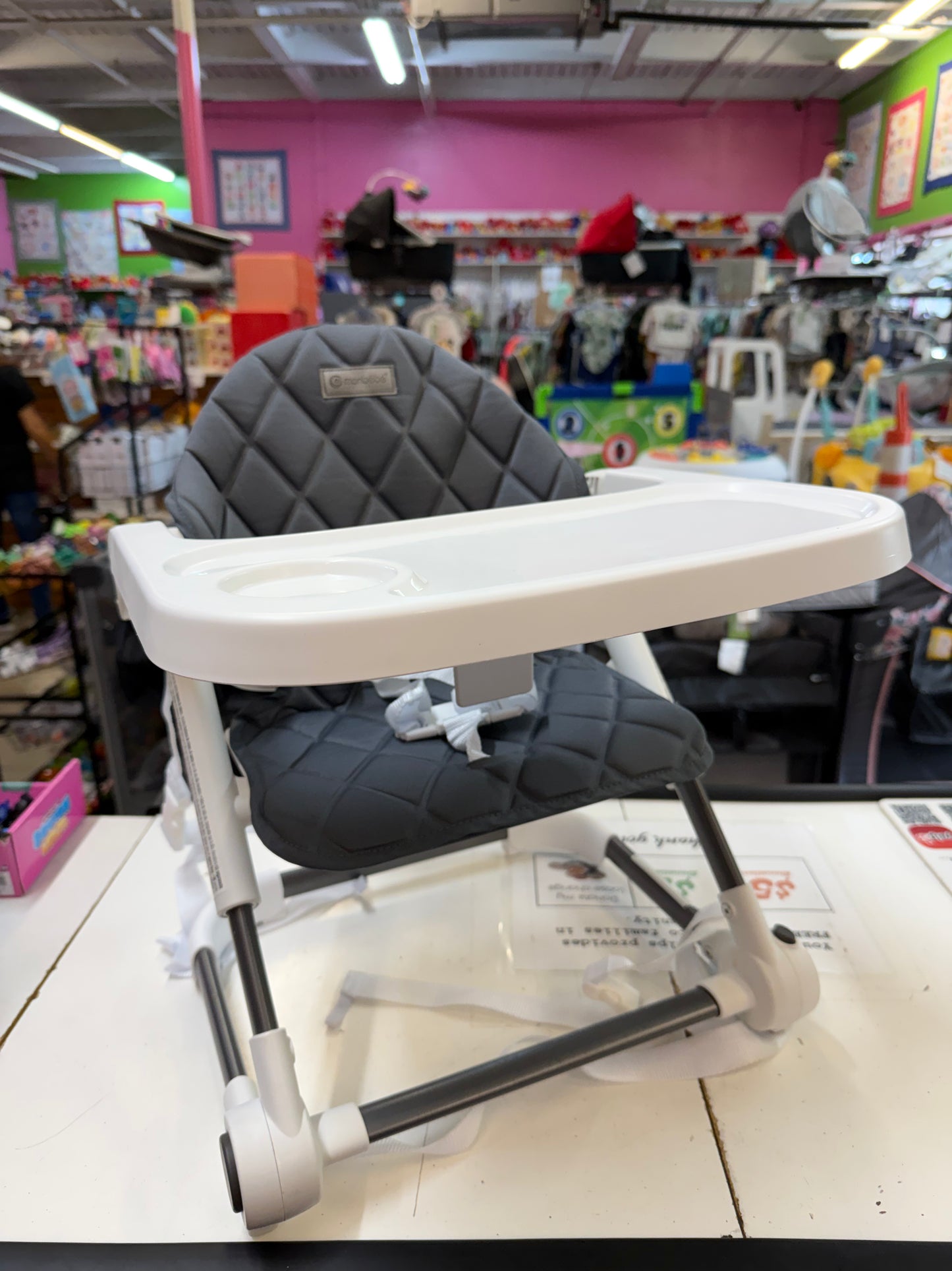 Monbebe Booster Seat