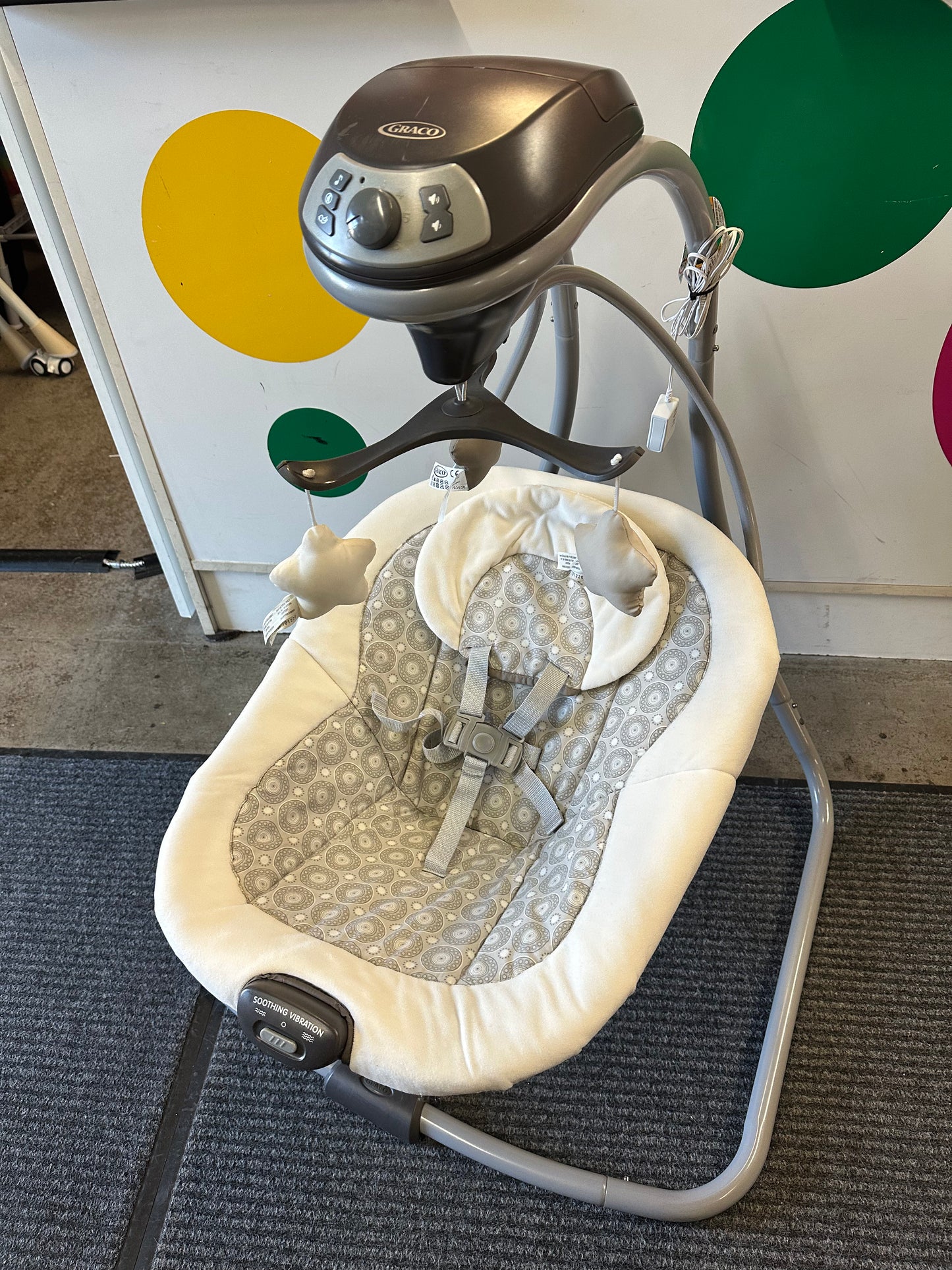 Graco Simple Sway Swing, Brown